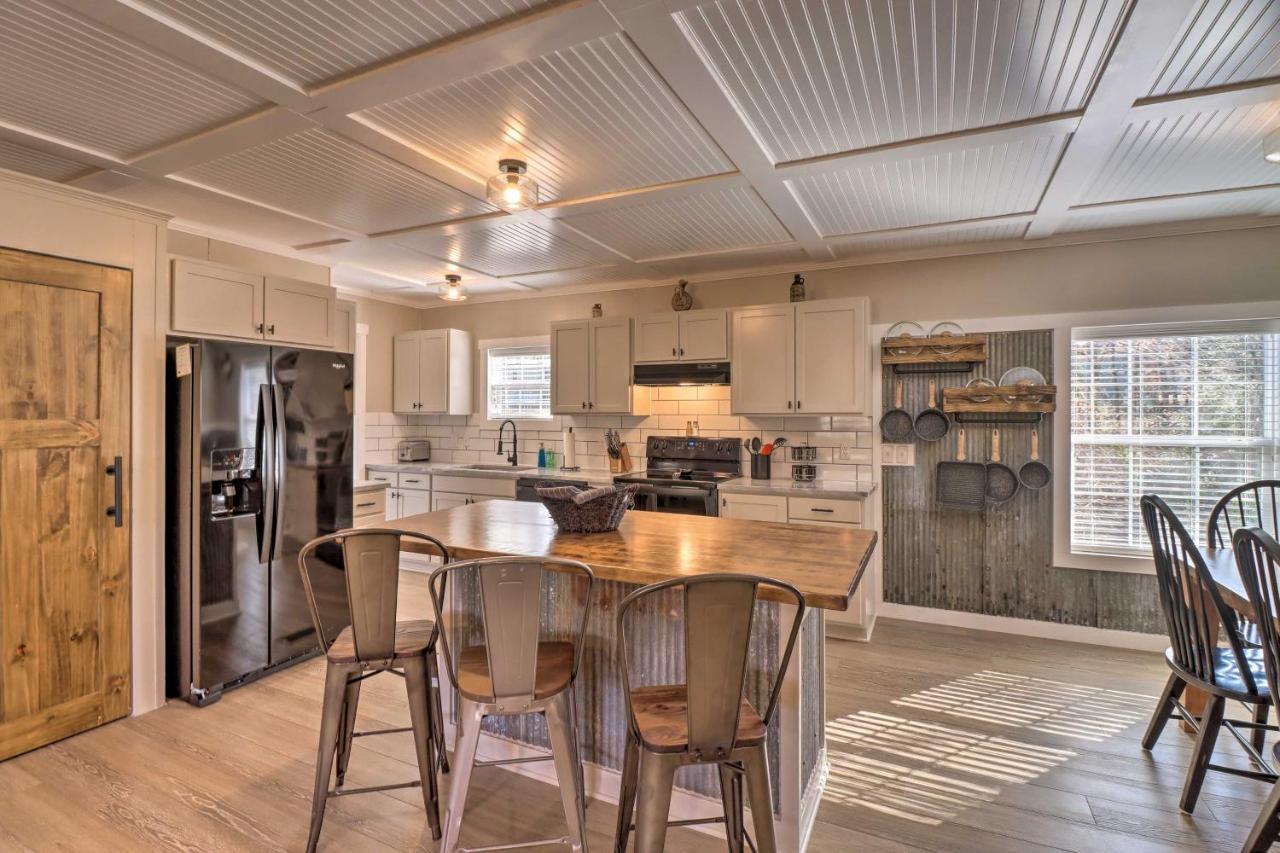 Lakefront Greers Ferry Cabin With Covered Boat Slip! Fairfield Bay Exterior foto